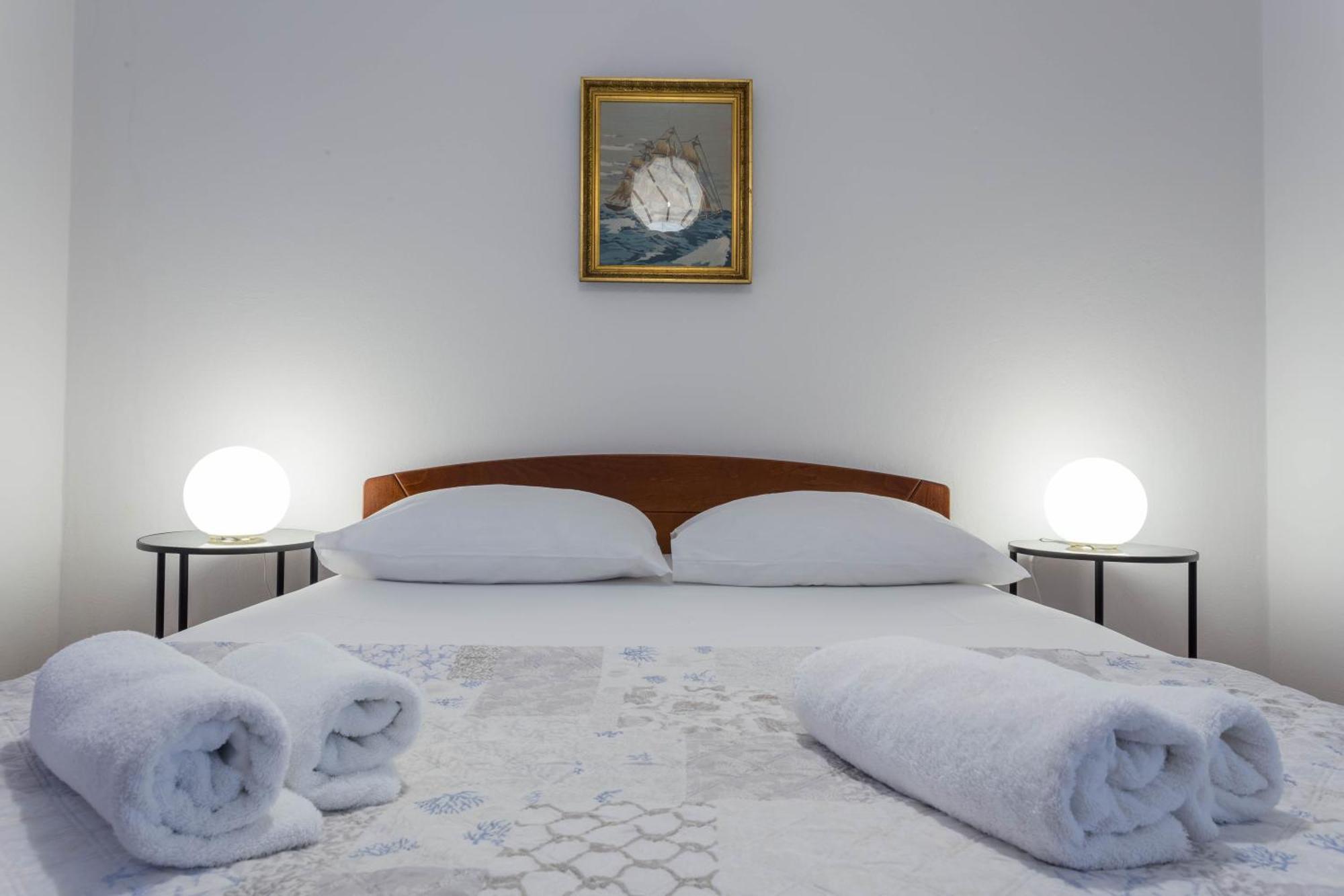 Apartment Tasina Hvar Town Bagian luar foto